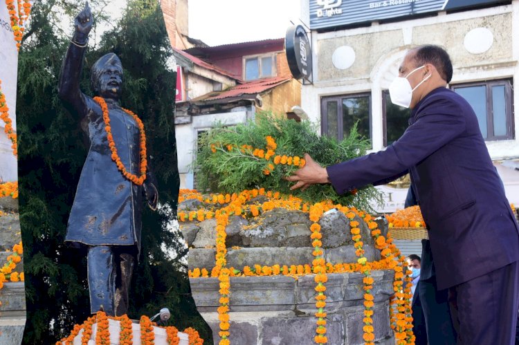 मुख्यमंत्री ने लाला लाजपत राय को पुष्पांजलि अर्पित की