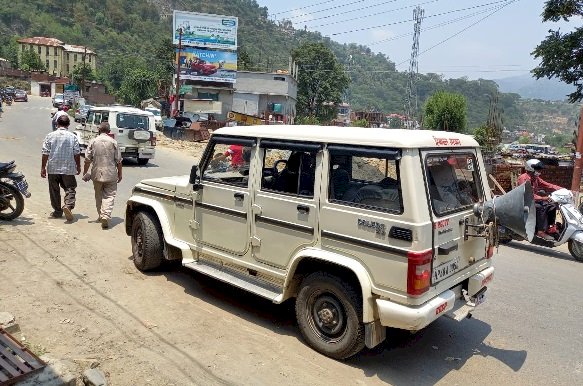 जिला सूचना एवं जनसंपर्क विभाग का प्रचार वाहन कोरोना के प्रति लोगों को कर रहा जागरूक