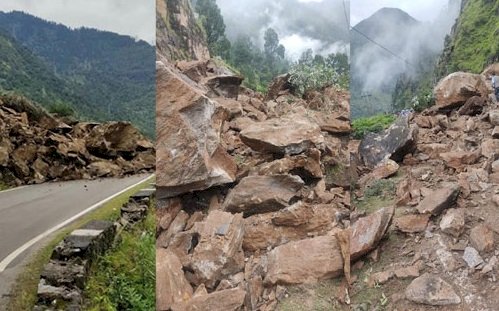 किन्नौर सीमा के साथ नेशनल हाईवे-5 पर चट्टाने गिरने से यातायात मार्ग अवरुद्ध