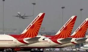 लंदन से 326 भारतीय को लेकर कर्नाटक पहुंची एयर-इंडिया की फ्लाइट