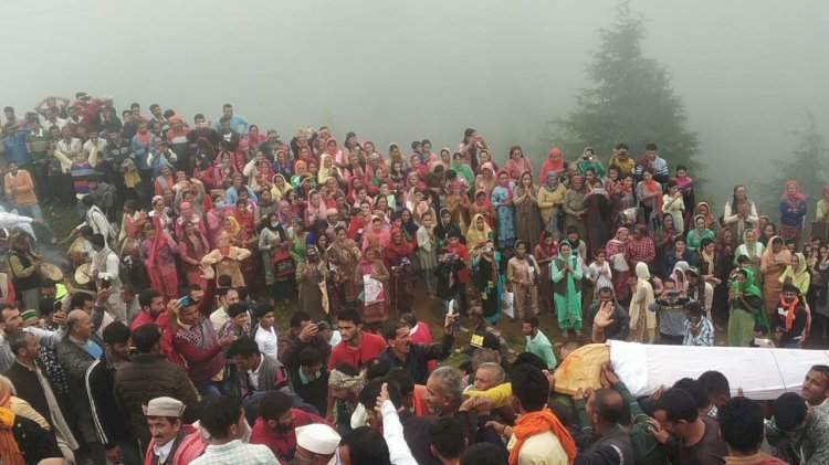 कुदोण विजट देवता मंदिर में खुनियोड़ महायज्ञ संपन्न , दो दर्जन गांवों के लोगों लिया भाग