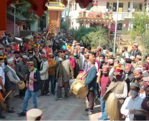 46 साल बाद नहीं दिखा ढालपुर में भव्‍य देव मिलन, आठ देवी-देवता व 200 लोग श‍ामिल