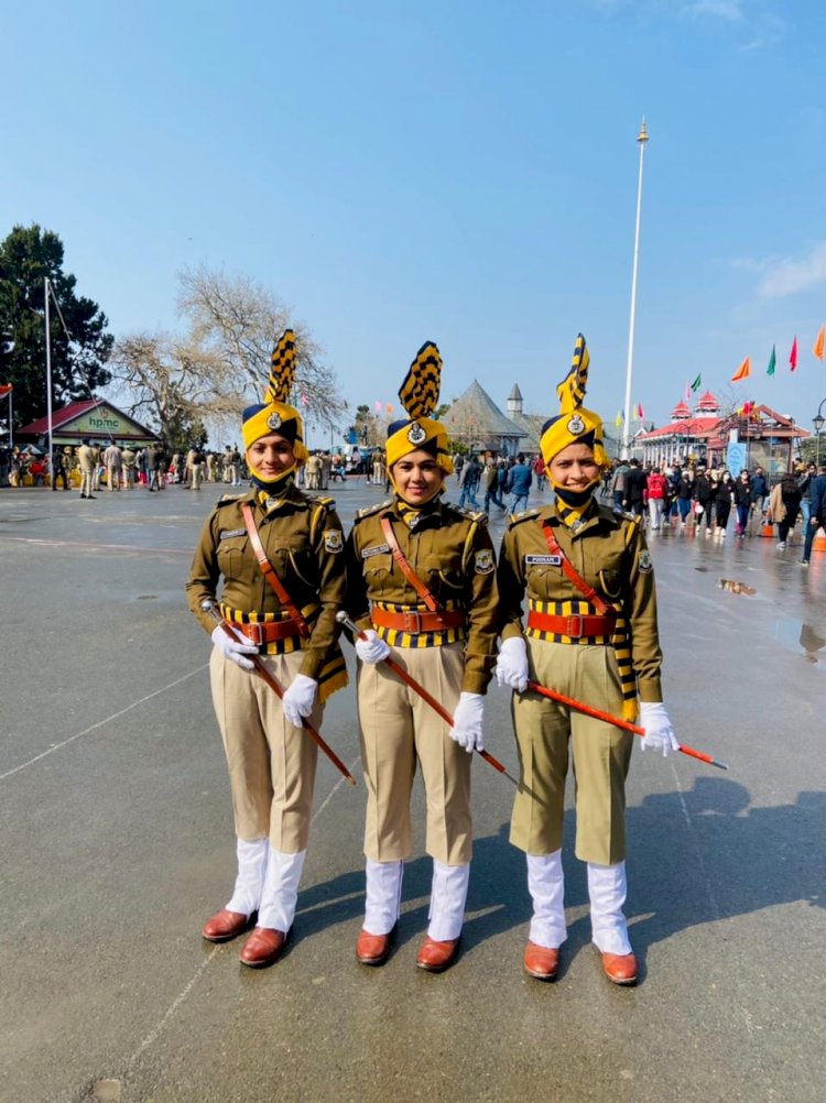 सिरमौर की तीन बेटियों ने किया राज्य स्तरीय परेड का नेतृत्व , सार्थक किये बेटी हे अनमोल के मायने 