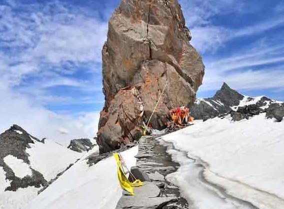 श्रीखंड यात्रा पर निकले 6 युवक लापता, 5 किए रेस्क्यू 