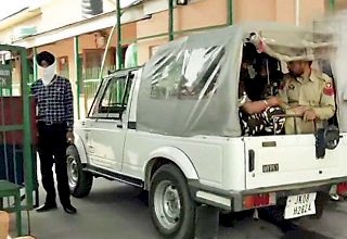 गन लाइसेंस घोटाले में सीबीआई ने दिल्ली से लेकर जम्मू-कश्मीर तक 40 ठिकानों पर की छापामारी 