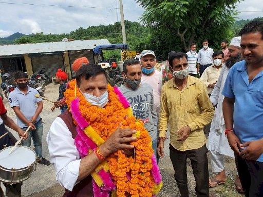 डा. बिन्दल ने 3.45 करोड़ रुपये की लागत से निर्माणाधीन पेयजल योजना हरिपुरखोल का किया निरीक्षण