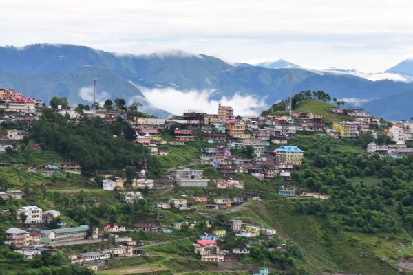 एक बार फिर छली जाएगी शिलाई की जनता , चार सालों से सुविधाओं को तरसा सिविल अस्पताल 