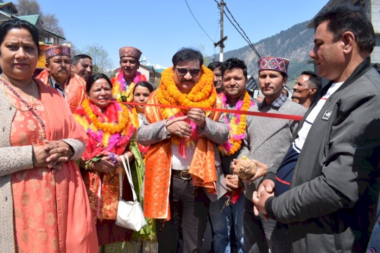 शिक्षा मंत्री गोविंद ठाकुर ने छियाल में आयुर्वेदिक औषधालय का किया शुभारंभ