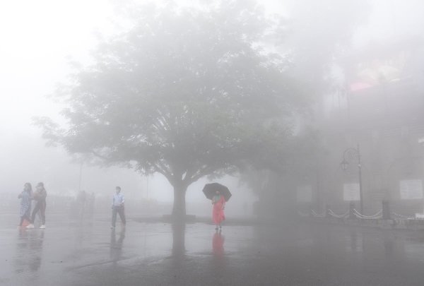 हिमाचल प्रदेश के कई भागों में तीन दिनों तक मौसम खराब रहने का पूर्वानुमान 