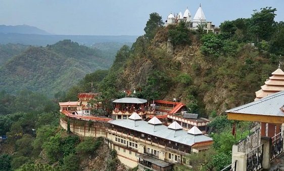 बाबा बालक नाथ मंदिर में नव वर्ष पर बुजुर्ग, दिव्यांग श्रद्धालुओं के लिए मिलेगी मुफ्त टैक्सी सुविधा